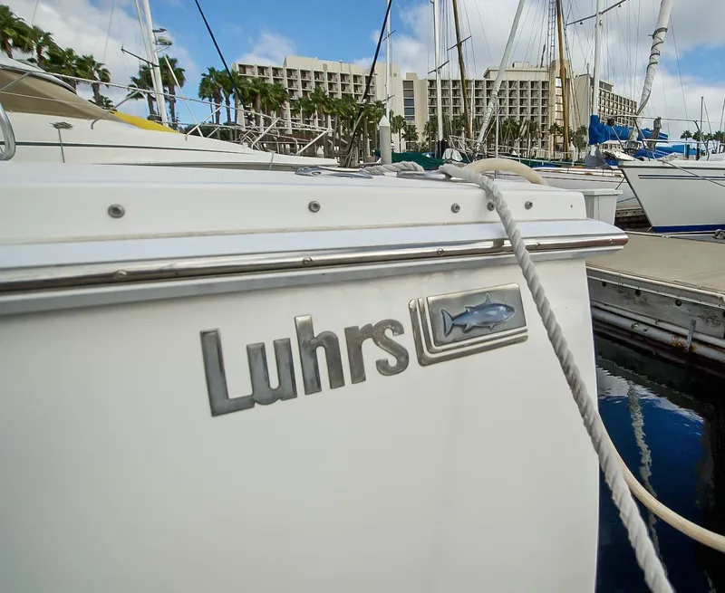 Slide: The Image of Luhrs 41 Open 2006 - 43