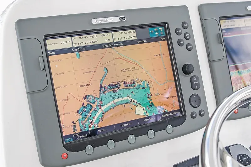 Slide: The Image of Luhrs 41 Open 2006 - 20