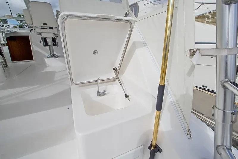 Slide: The Image of Luhrs 41 Open 2006 - 37