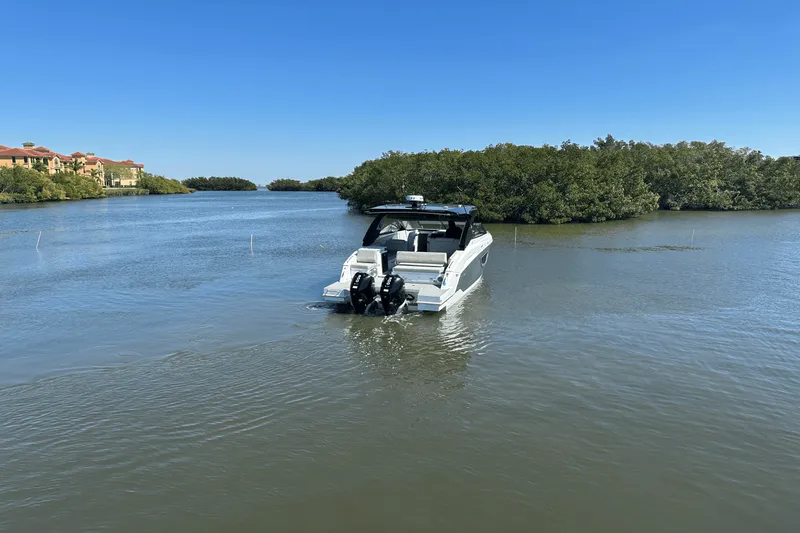 Slide: The Image of Cruisers Yachts 34 GLS Outboard 2024 - 3