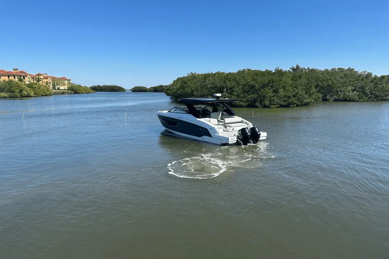 Slide: The Image of Cruisers Yachts 34 GLS Outboard 2024 - 6