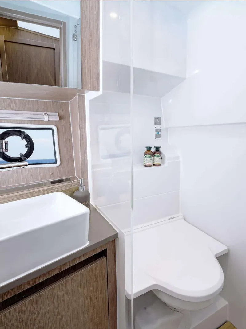 Slide: The Image of Sealine C335v 2026 - 28