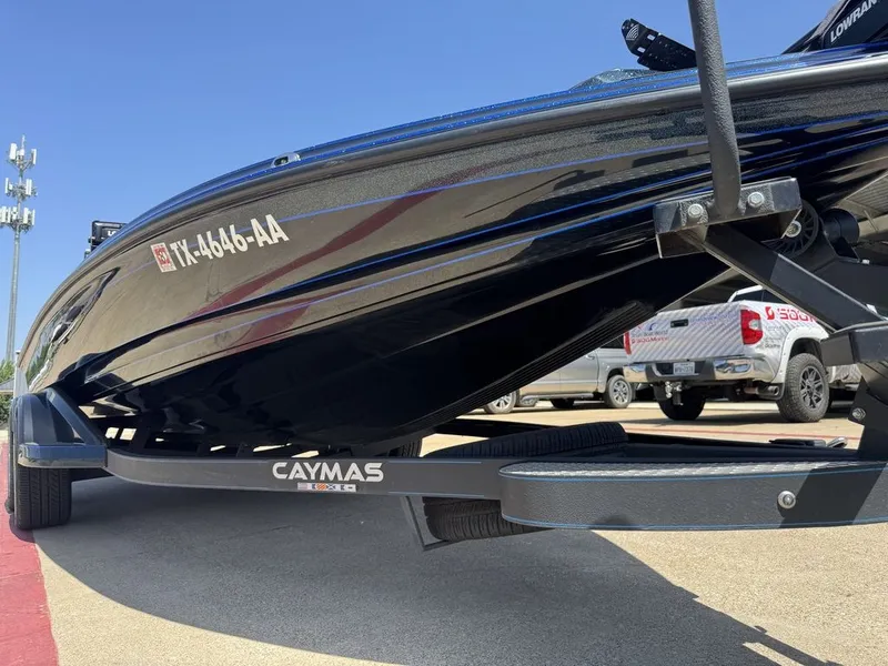 Slide: The Image of Caymas Boats CX 20 Pro 2025 - 5