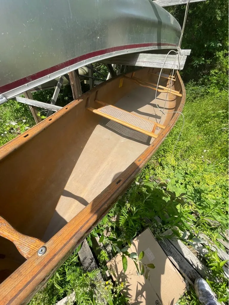 The Image of Mad River Canoe Explorer 16 Special Edition 1995 - 0