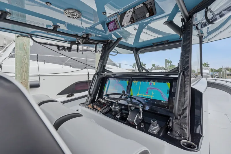 Slide: The Image of Yellowfin Offshore 42 2025 - 34