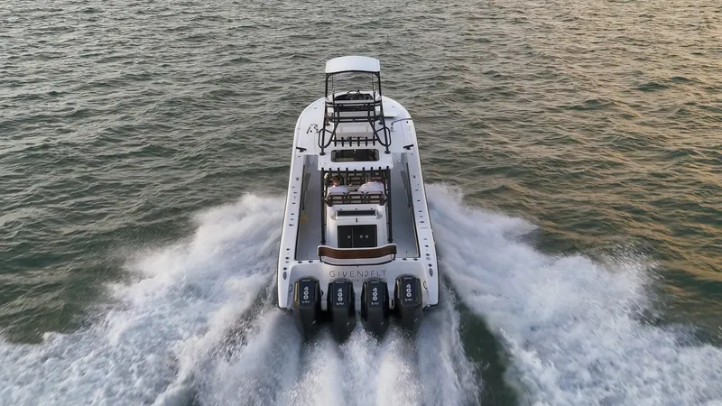 Slide: The Image of Yellowfin Offshore 42 2025 - 2