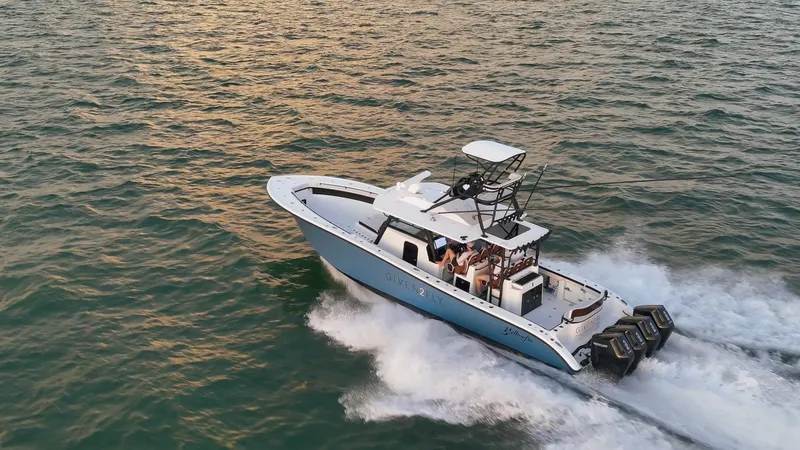 Slide: The Image of Yellowfin Offshore 42 2025 - 4