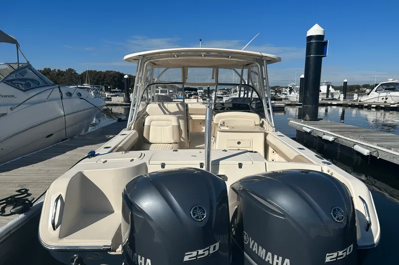 Slide: The Image of Grady-White Freedom 285 2014 - 3