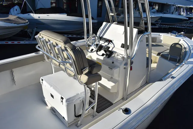 Slide: The Image of Key West Boats 239 FS 2024 - 12