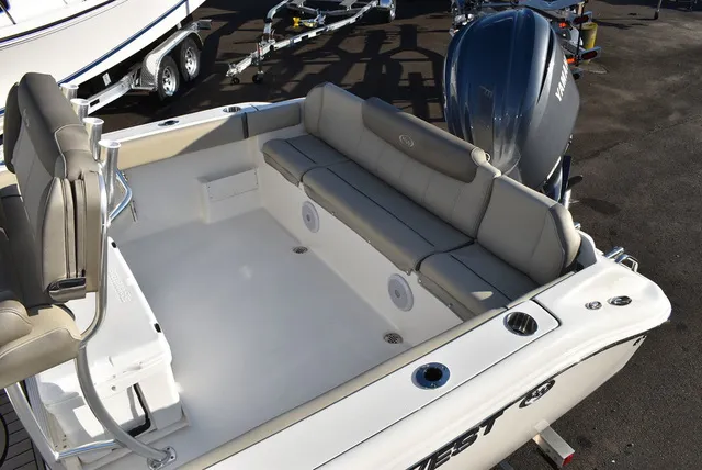 Slide: The Image of Key West Boats 239 FS 2024 - 14