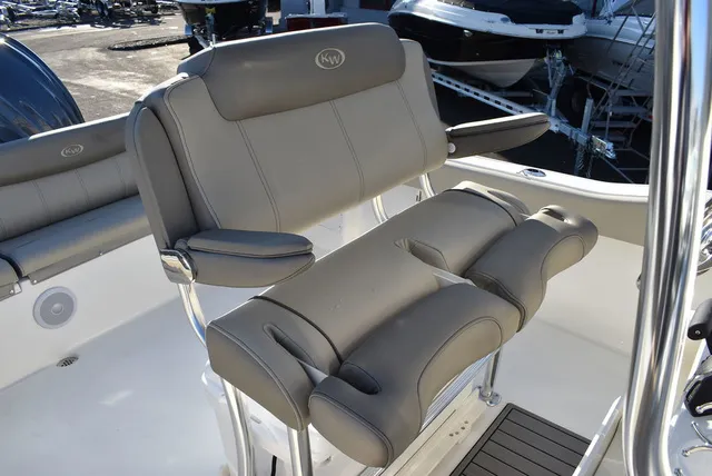 Slide: The Image of Key West Boats 239 FS 2024 - 33
