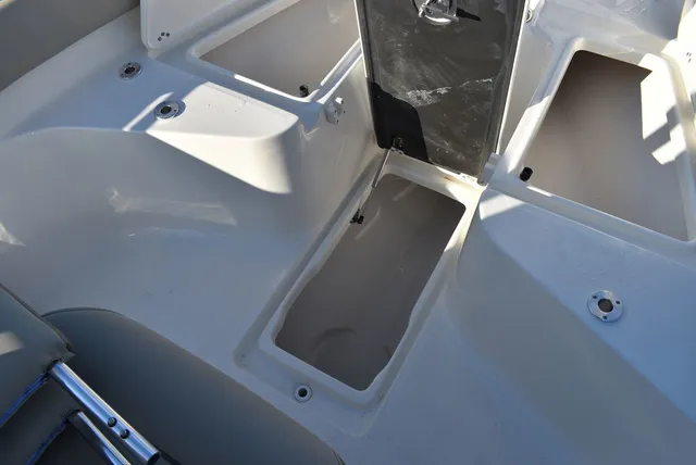 Slide: The Image of Key West Boats 239 FS 2024 - 53