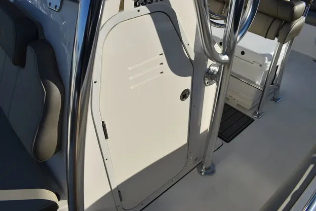 Slide: The Image of Key West Boats 239 FS 2024 - 58