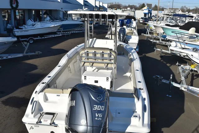 Slide: The Image of Key West Boats 239 FS 2024 - 9