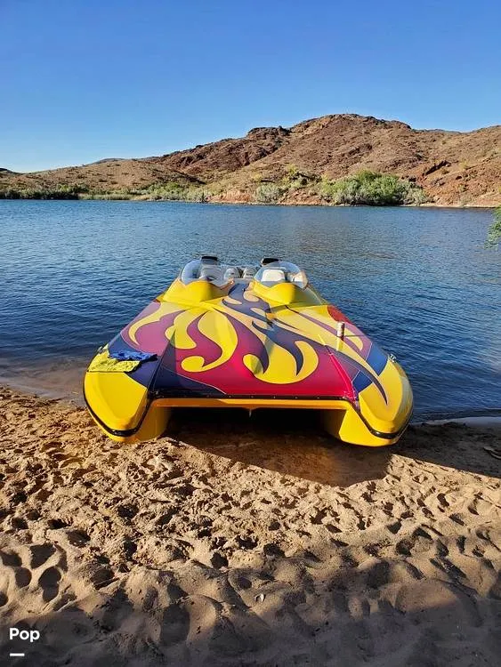 Slide: The Image of Force 29 2004 - 10779948