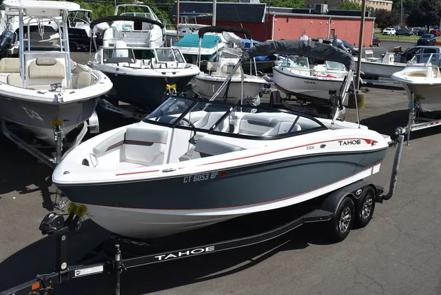 The Image of Tahoe® 210 SI 2023 - 0