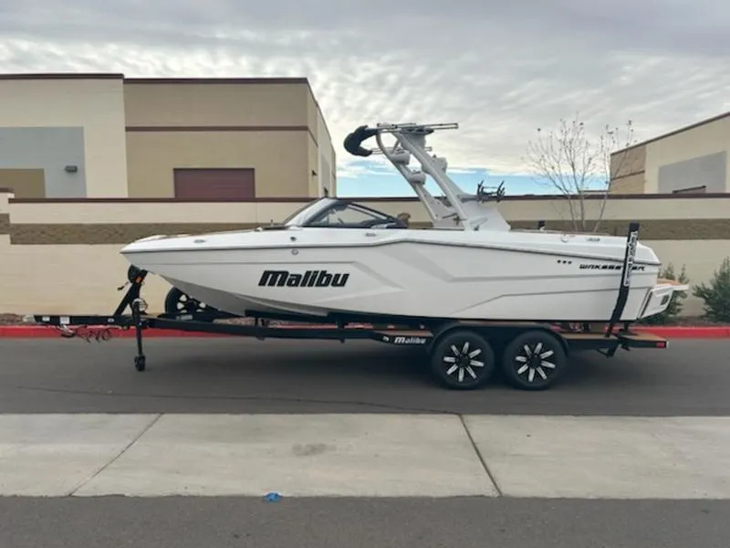 The Image of Malibu 22 MXZ 2025 - 0