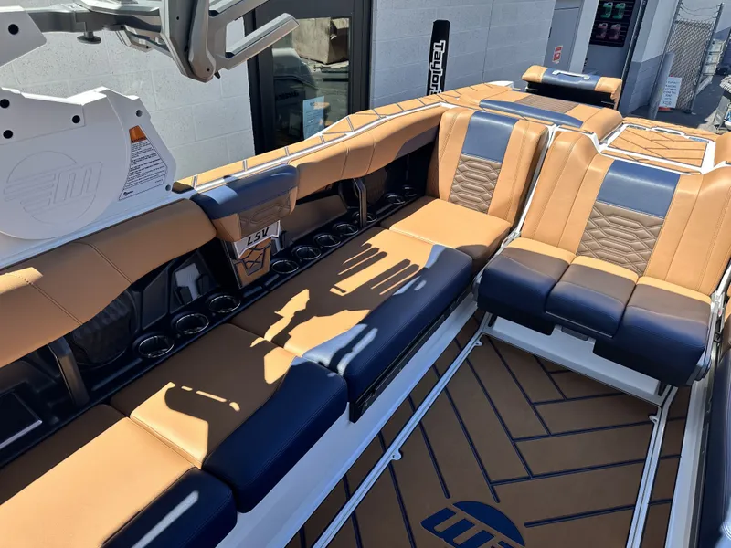 Slide: The Image of Malibu 26 LSV 2026 - 9