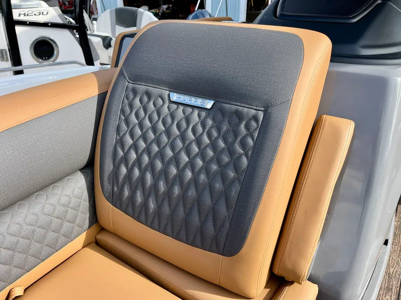 Slide: The Image of Harris Sunliner 250 2026 - 21