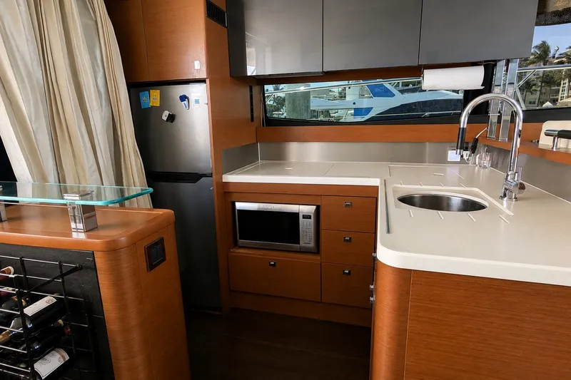 Slide: The Image of Prestige 550 2013 - 3