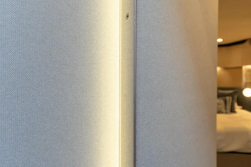 Slide: The Image of Azimut 60 FLY 2023 - 96