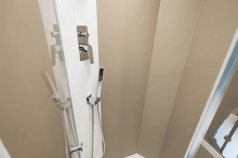 Slide: The Image of Galeon 450 HTC 2024 - 56