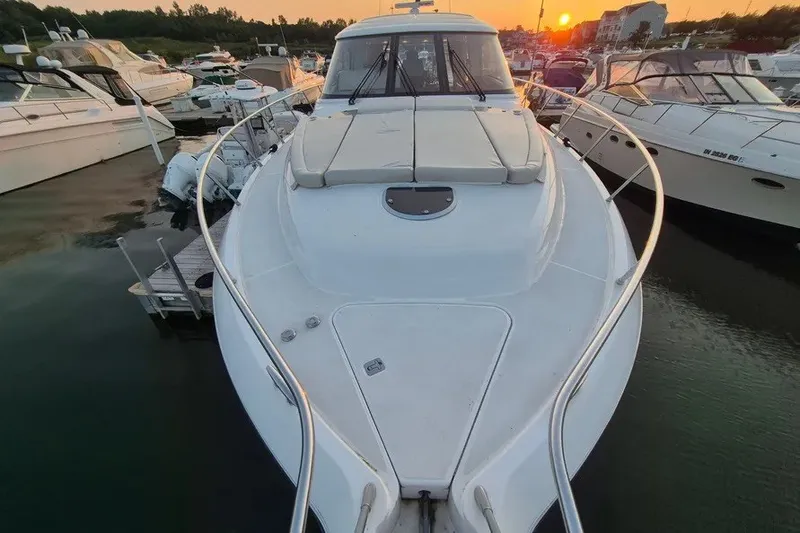 Slide: The Image of Tiara 5800 Sovran 2009 - 2