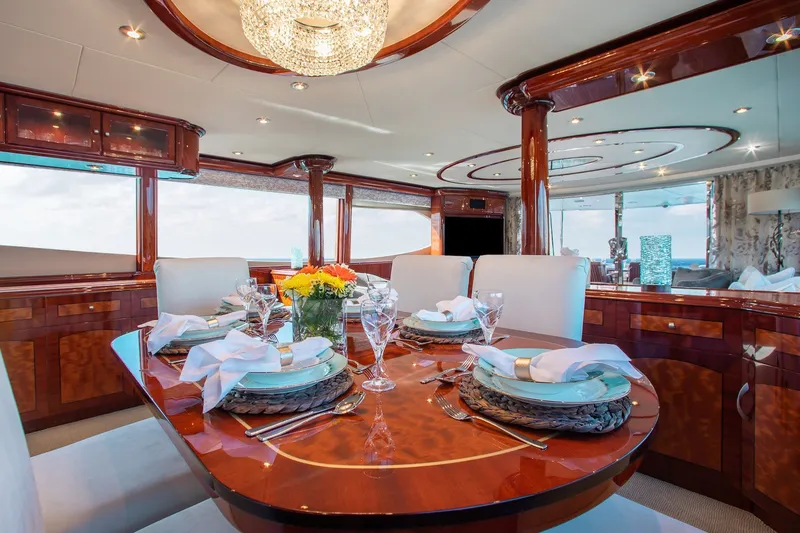Slide: The Image of Lazzara Yachts 80 Skylounge 2005 - 28