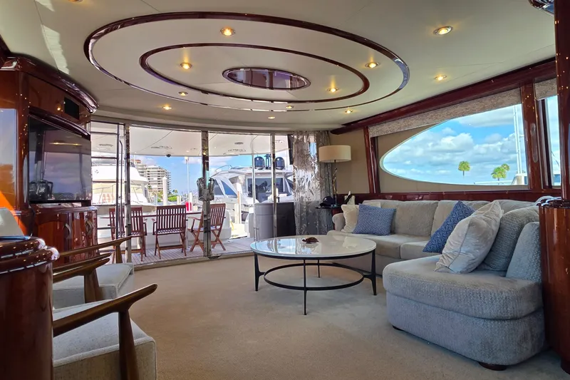 Slide: The Image of Lazzara Yachts 80 Skylounge 2005 - 26