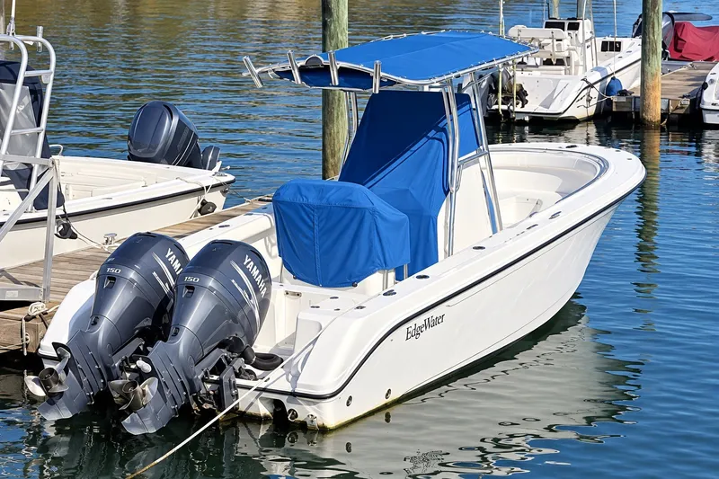 The Image of Edgewater 245CC 2005 - 0