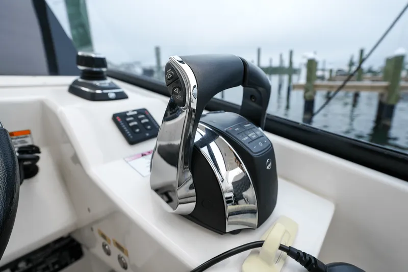 Slide: The Image of Aquila 32 SPORT 2020 - 13