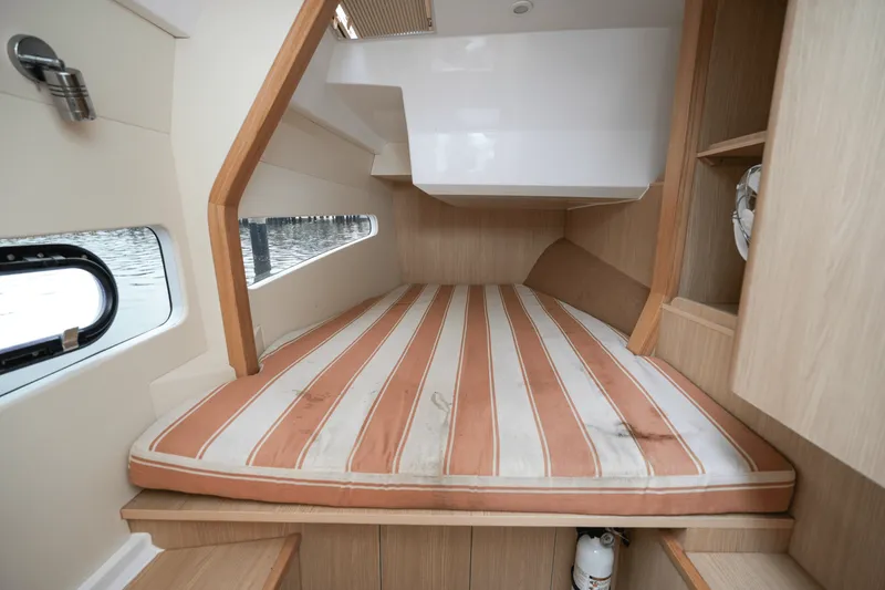 Slide: The Image of Aquila 32 SPORT 2020 - 20