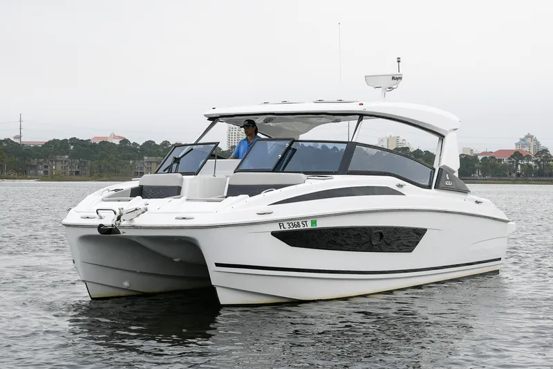 Slide: The Image of Aquila 32 SPORT 2020 - 4