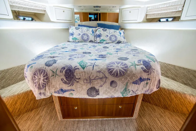 Slide: The Image of Riviera 48 Convertible 2000 - 32