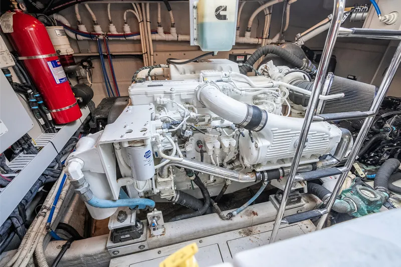 Slide: The Image of Sea Ray 510 SUNDANCER 2013 - 14