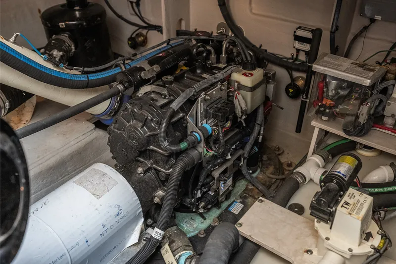 Slide: The Image of Sea Ray 510 SUNDANCER 2013 - 18