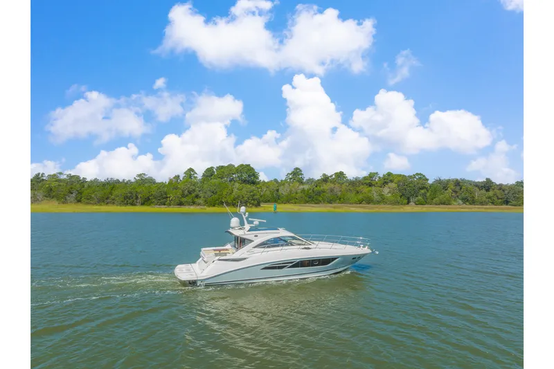 Slide: The Image of Sea Ray 510 SUNDANCER 2013 - 2