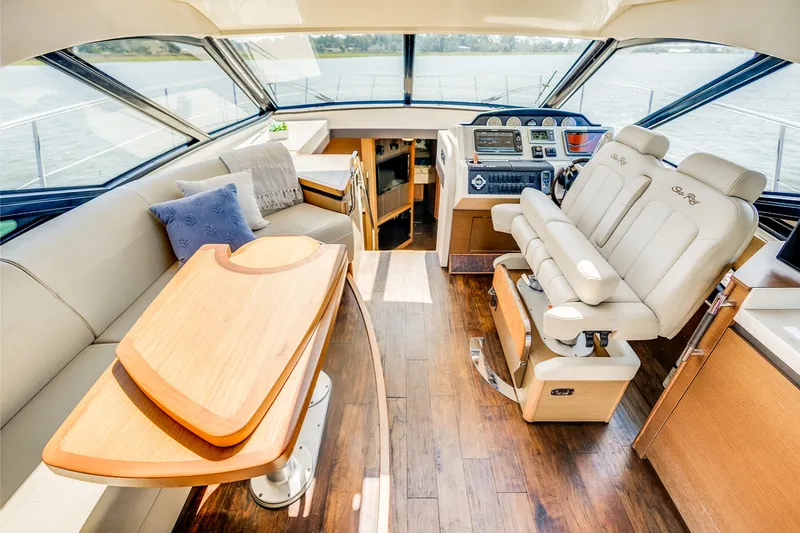 Slide: The Image of Sea Ray 510 SUNDANCER 2013 - 29