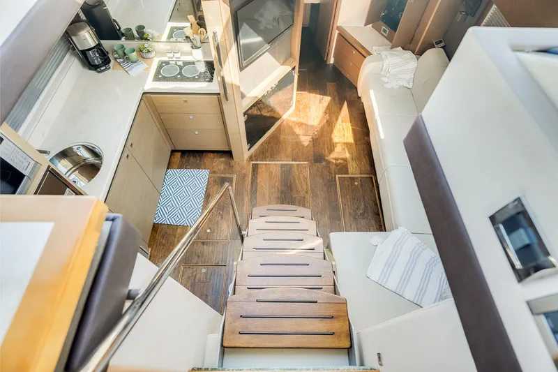 Slide: The Image of Sea Ray 510 SUNDANCER 2013 - 42