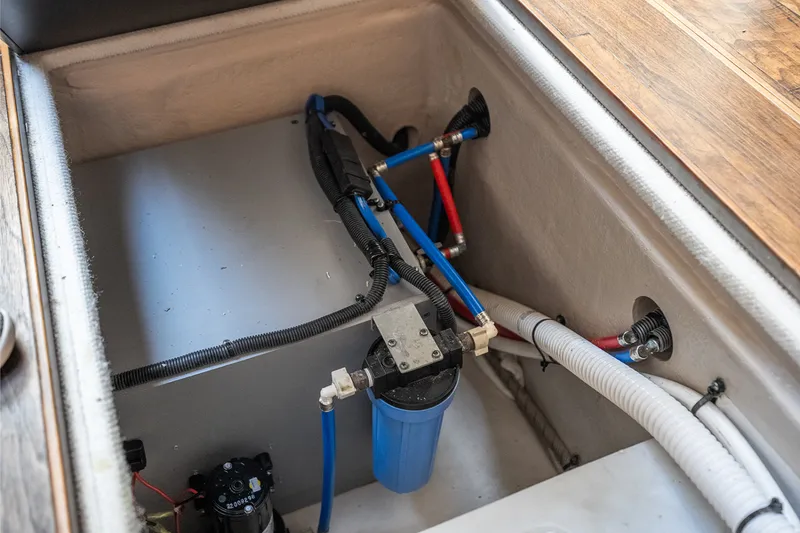 Slide: The Image of Sea Ray 510 SUNDANCER 2013 - 51