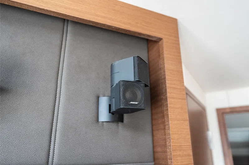 Slide: The Image of Sea Ray 510 SUNDANCER 2013 - 54