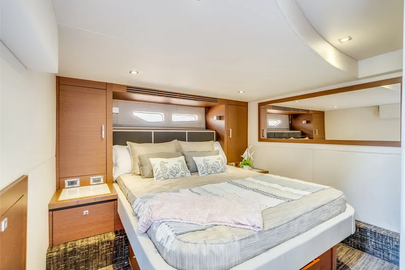Slide: The Image of Sea Ray 510 SUNDANCER 2013 - 60