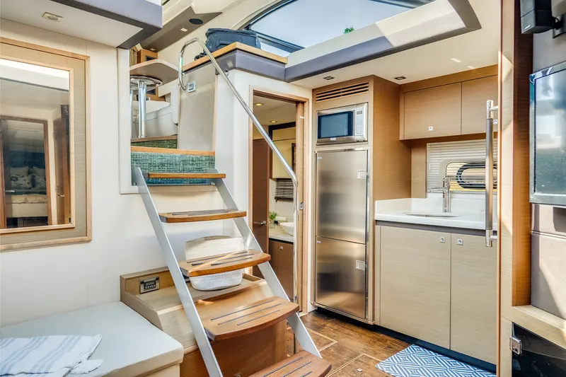 Slide: The Image of Sea Ray 510 SUNDANCER 2013 - 71