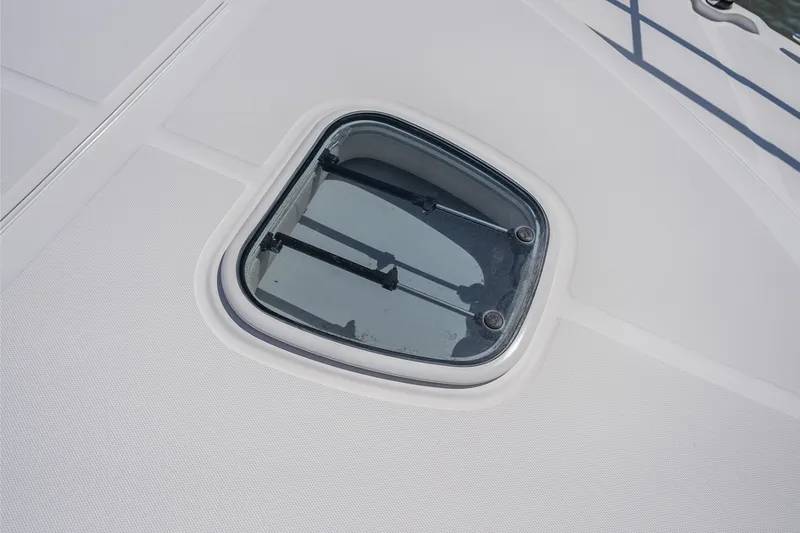 Slide: The Image of Sea Ray 510 SUNDANCER 2013 - 76