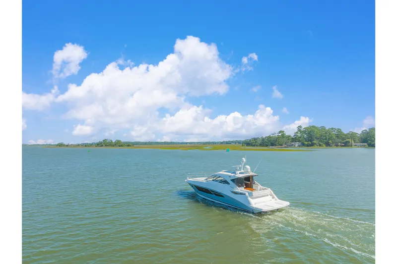 Slide: The Image of Sea Ray 510 SUNDANCER 2013 - 81