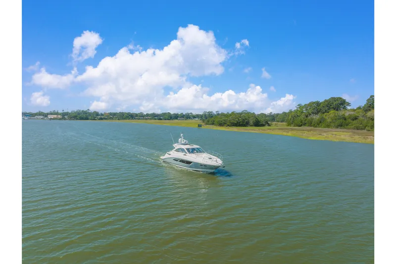 Slide: The Image of Sea Ray 510 SUNDANCER 2013 - 85