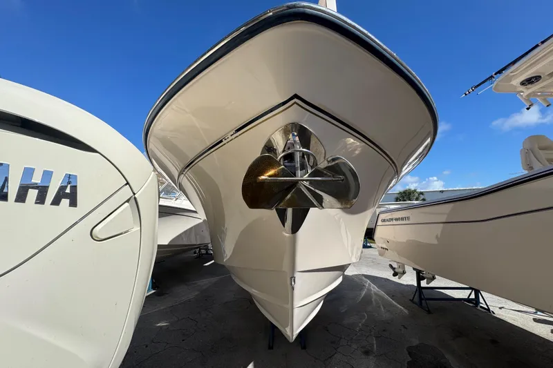 Slide: The Image of Grady-White Bimini 306 2007 - 4