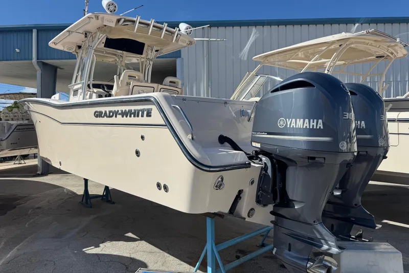 The Image of Grady-White Bimini 306 2007 - 0