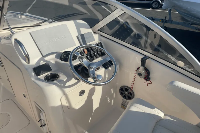 Slide: The Image of Grady-White Freesom 215 2020 - 6