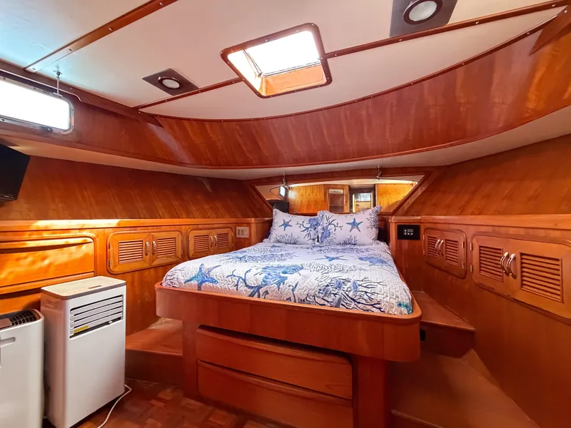 Slide: The Image of Marine Trader Med Yacht 62 1986 - 36